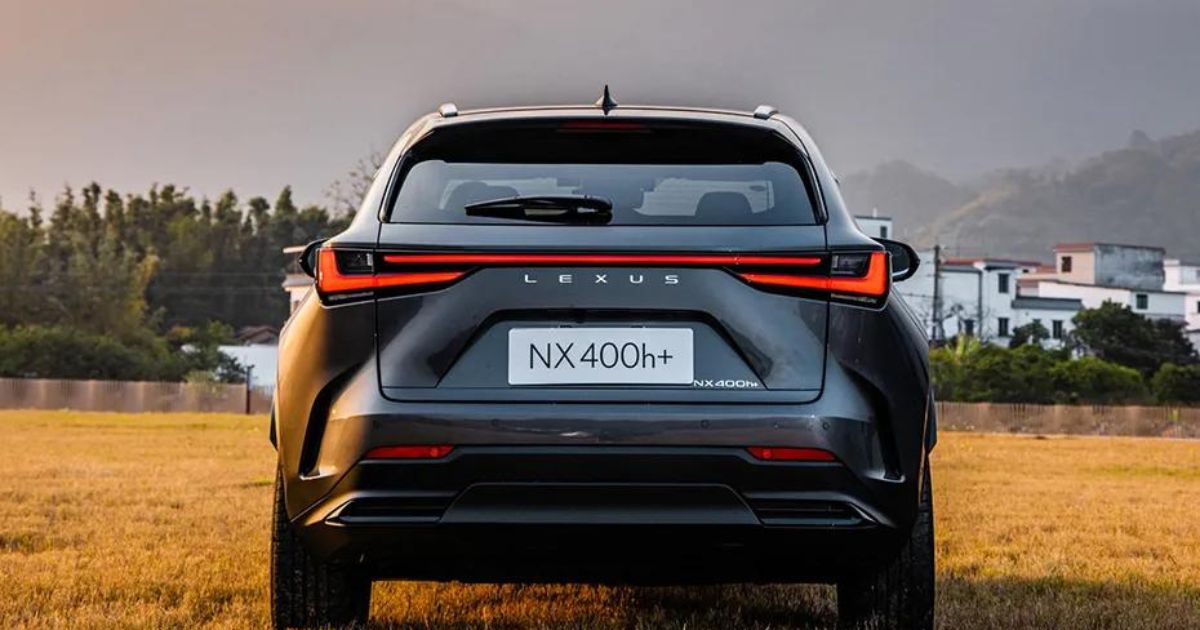 BMW X1 Vs Lexus NX