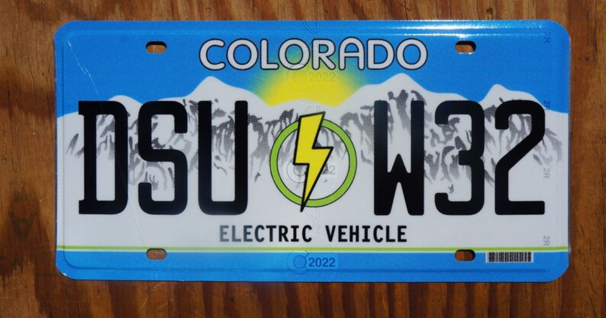 Colorado Electric Vehicle License Plate