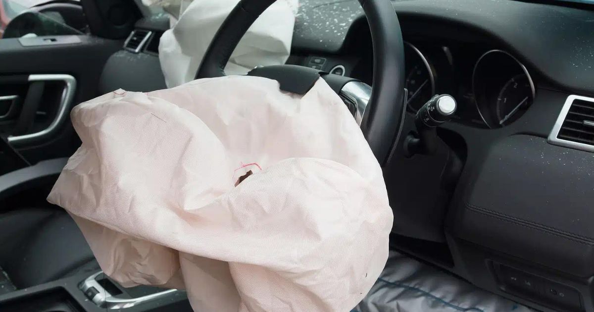 Can Collision Shop Sell The Car Without Airbags in Michigan